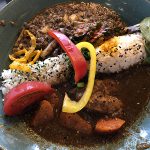 新目黒茶屋(カレー/目黒)<br>20種類以上のスパイスが溶け込んだランチカレー
