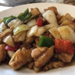 聚寳園(中国料理/白金高輪)<br>良質なランチの辣子鶏丁は最後にソースごとご飯に掛けて