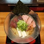 ラーメン巌哲(ラーメン/早稲田)<br>すっきりとした和のテイストの鮪塩冷やしもコスパに疑問