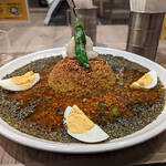 コロンビア8(カレー/東京)<br>両手を使って頂くサラサラカレー