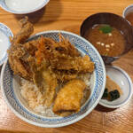 まさる(てんぷら/浅草)<br>大入江戸前天丼