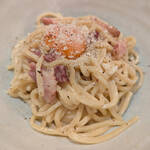 camalice(イタリア料理/目黒)<br>もっちり自家製生パスタのカルボナーラ